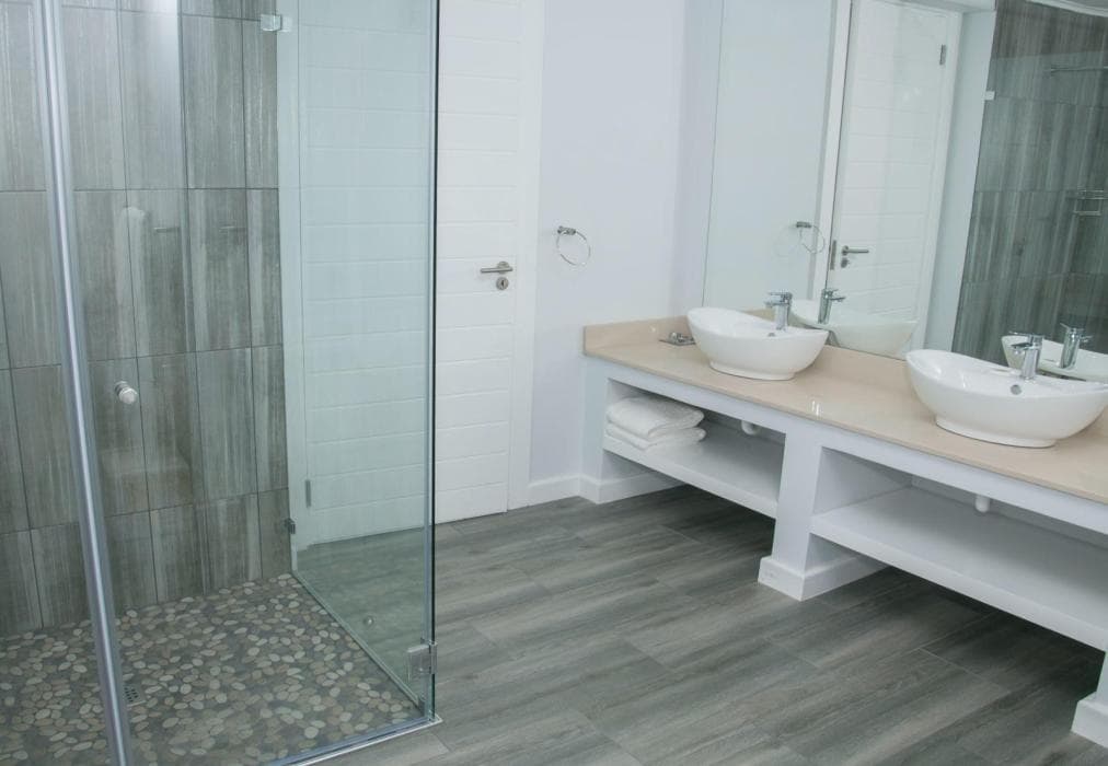 Pezula Guccis Luxury Retreat BQ6