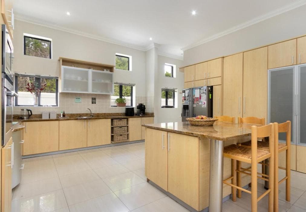 Atlantic Drive Villa