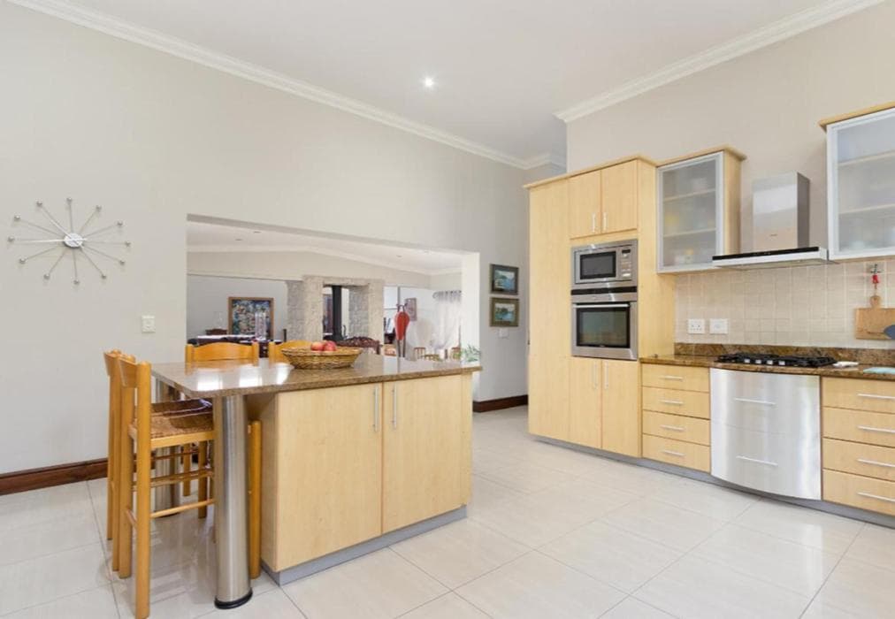 Atlantic Drive Villa