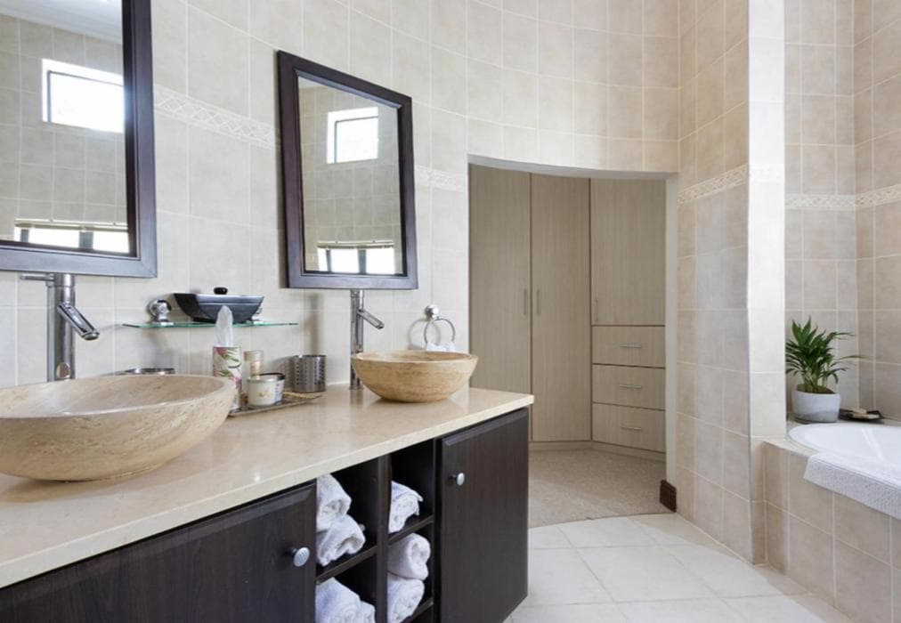 Atlantic Drive Villa