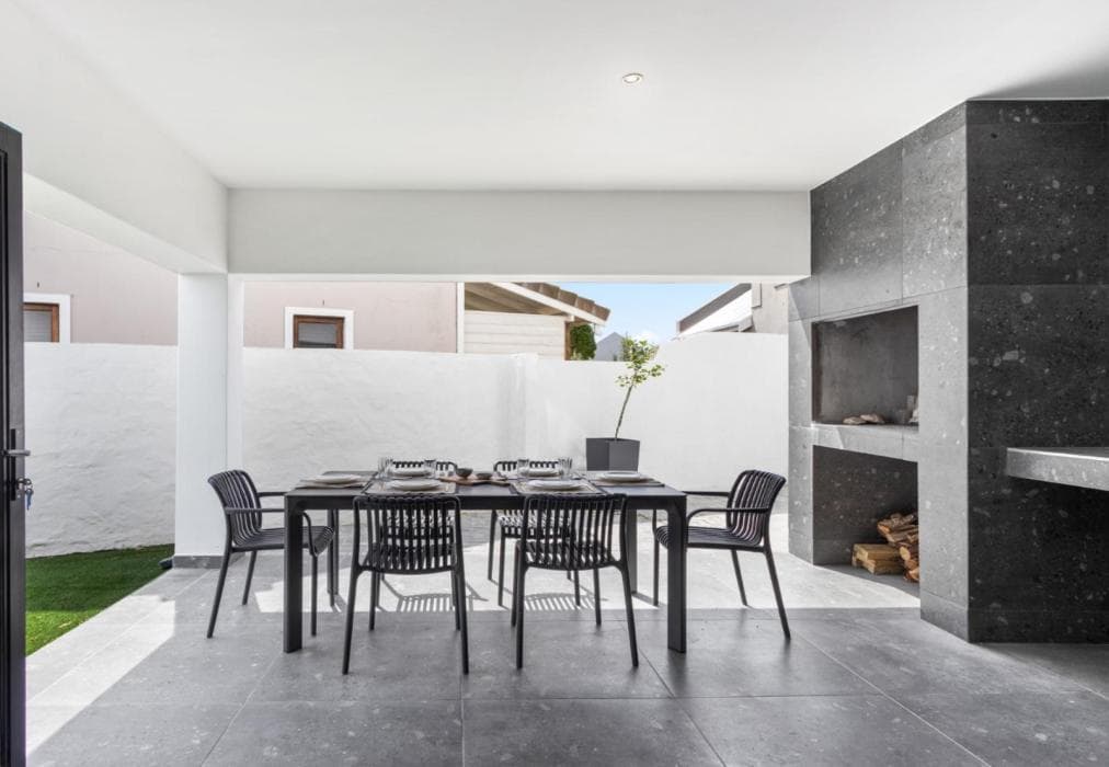 16 Mile Beach Estate