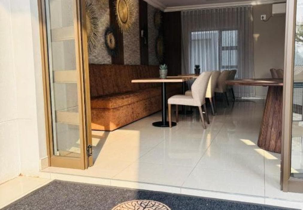 The Guesthouse 8 on Impala