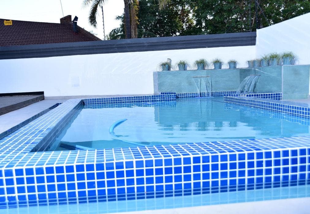 The Guesthouse 8 on Impala