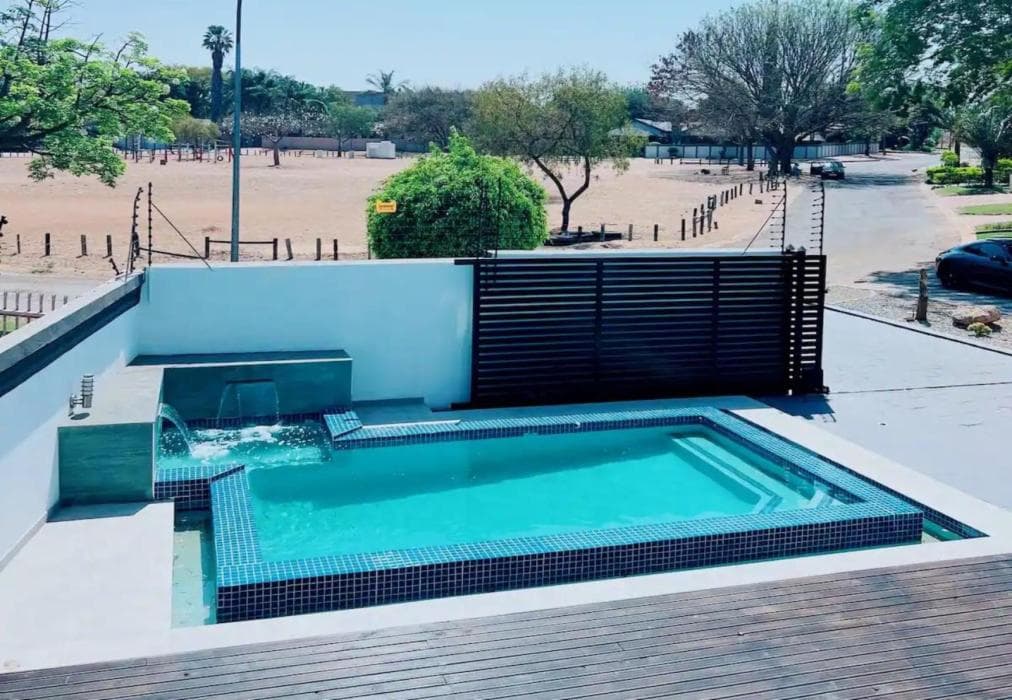 The Guesthouse 8 on Impala