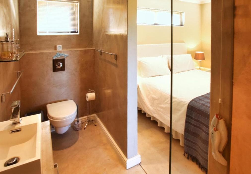 Honeysuckle Langebaan 4 sleeper