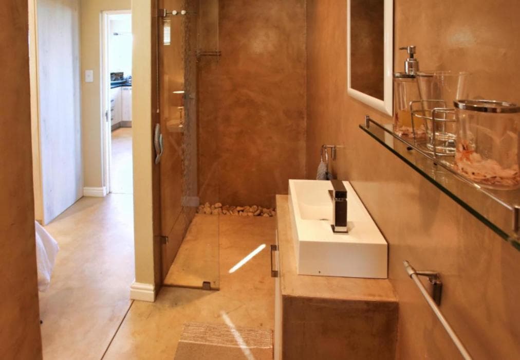 Honeysuckle Langebaan 4 sleeper