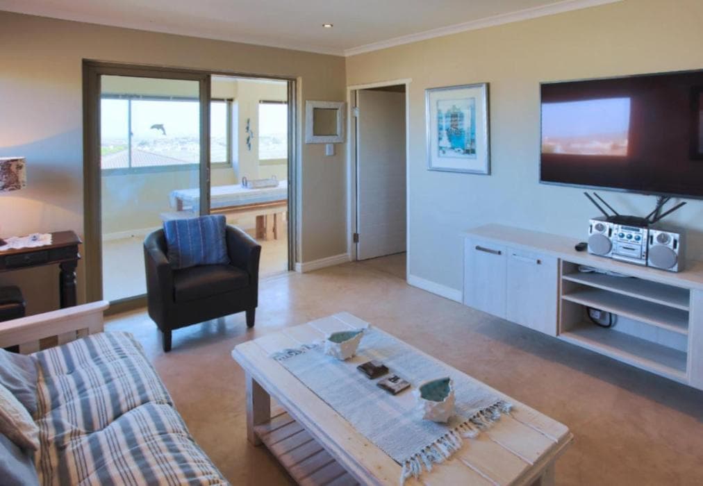 Honeysuckle Langebaan 4 sleeper