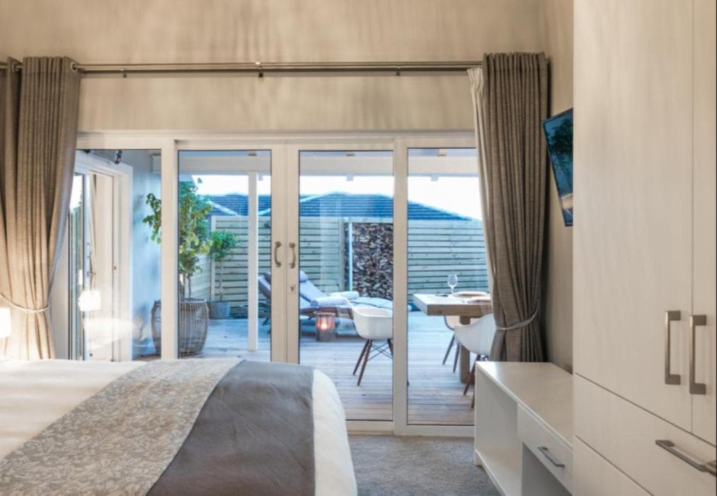 Pezula Heaven On Earth  CM34