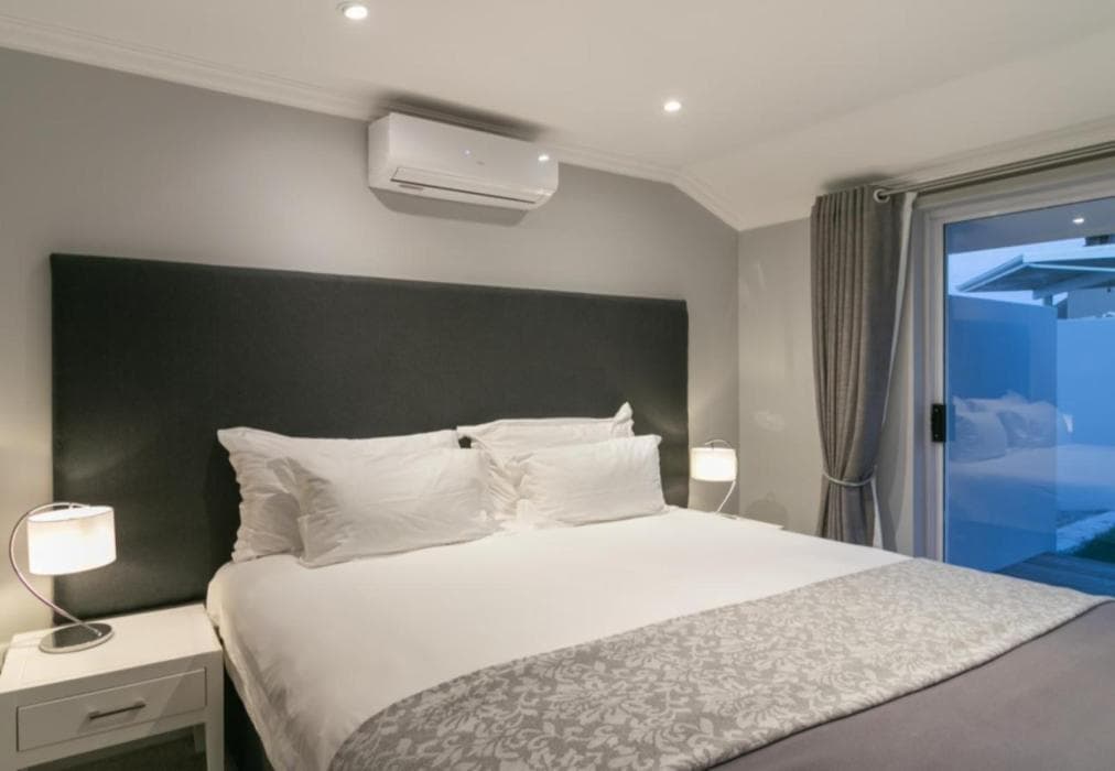 Pezula Heaven On Earth  CM34