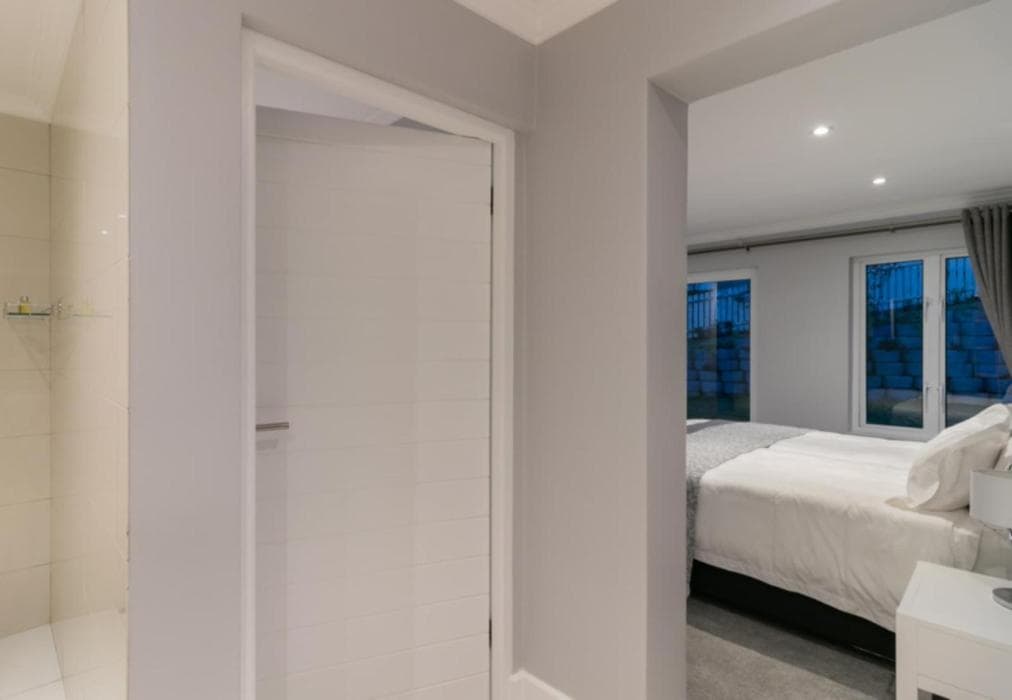 Pezula Heaven On Earth  CM34