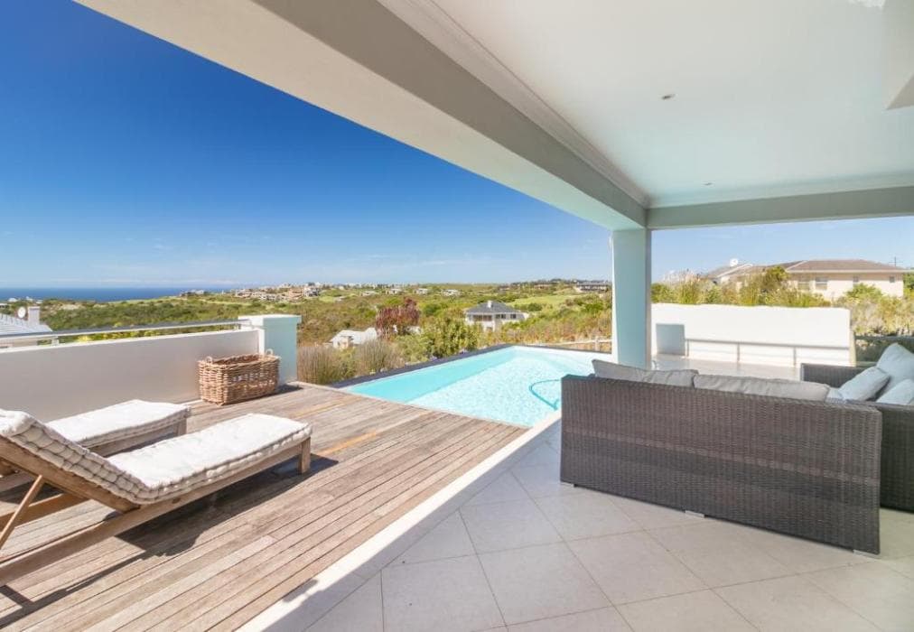 Pezula Double Storey Luxury  SL9