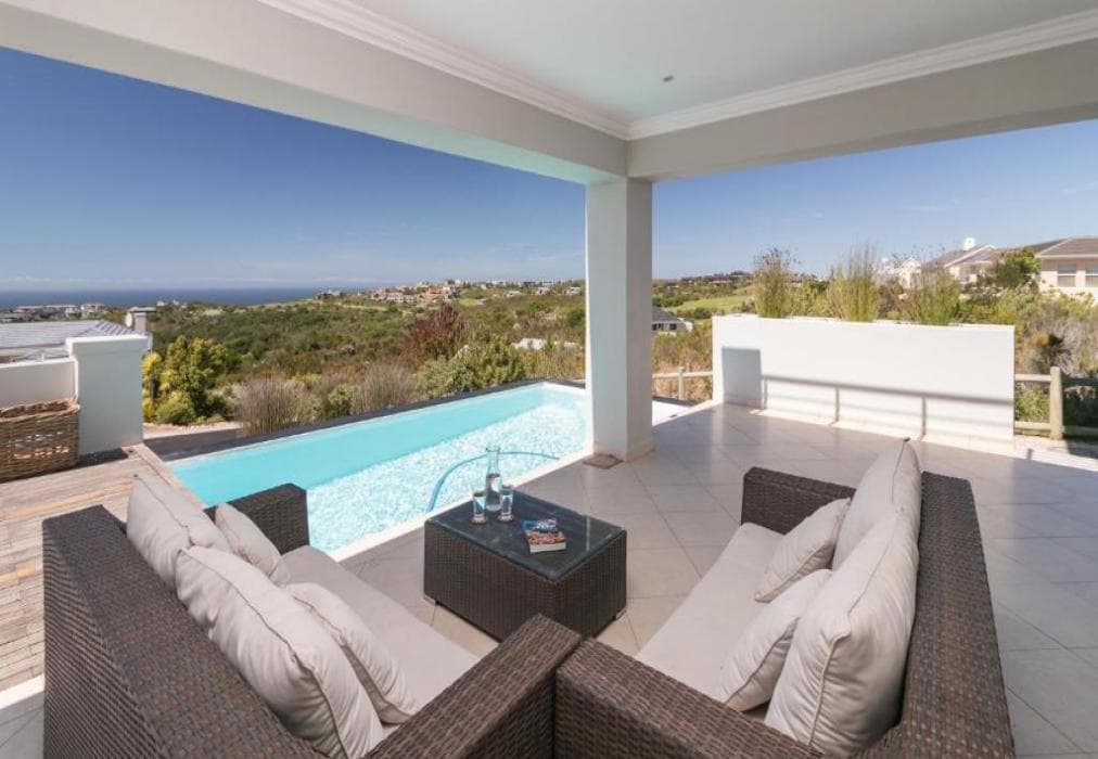 Pezula Double Storey Luxury  SL9