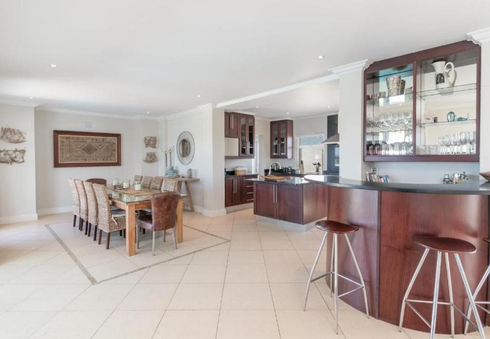 Pezula Double Storey Luxury  SL9