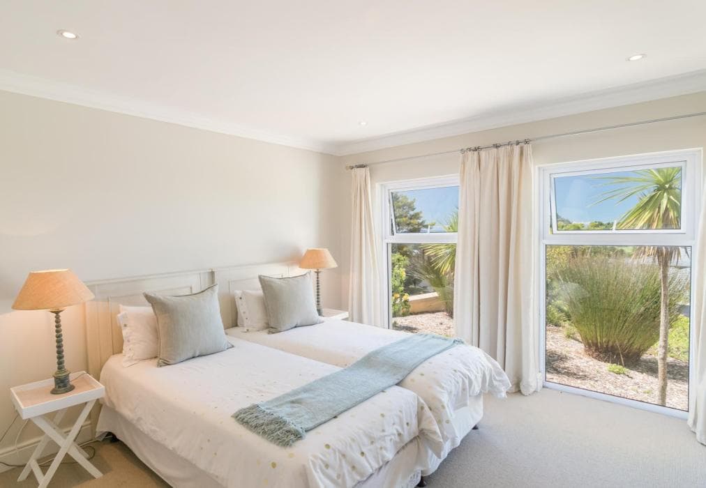 Pezula Double Storey Luxury  SL9