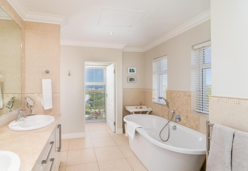 Pezula Double Storey Luxury  SL9