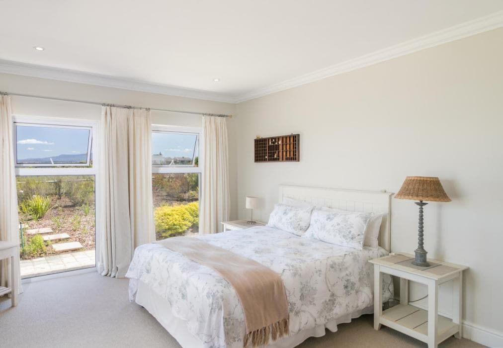 Pezula Double Storey Luxury  SL9