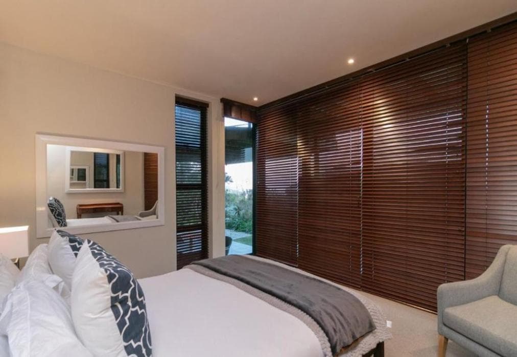 Pezula Martingale Delight  MG10