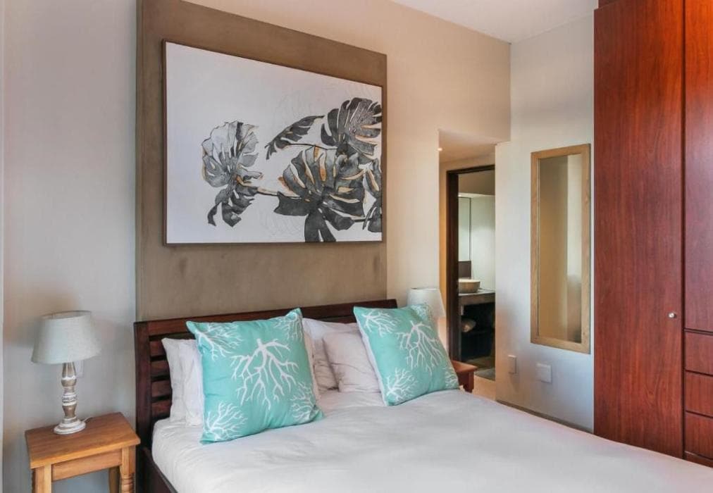 Pezula Martingale Delight  MG10