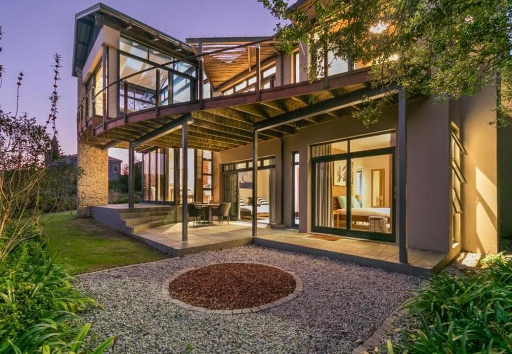 Pezula Martingale Delight  MG10