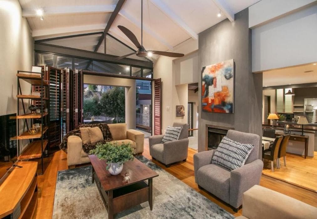 Pezula Martingale Delight  MG10