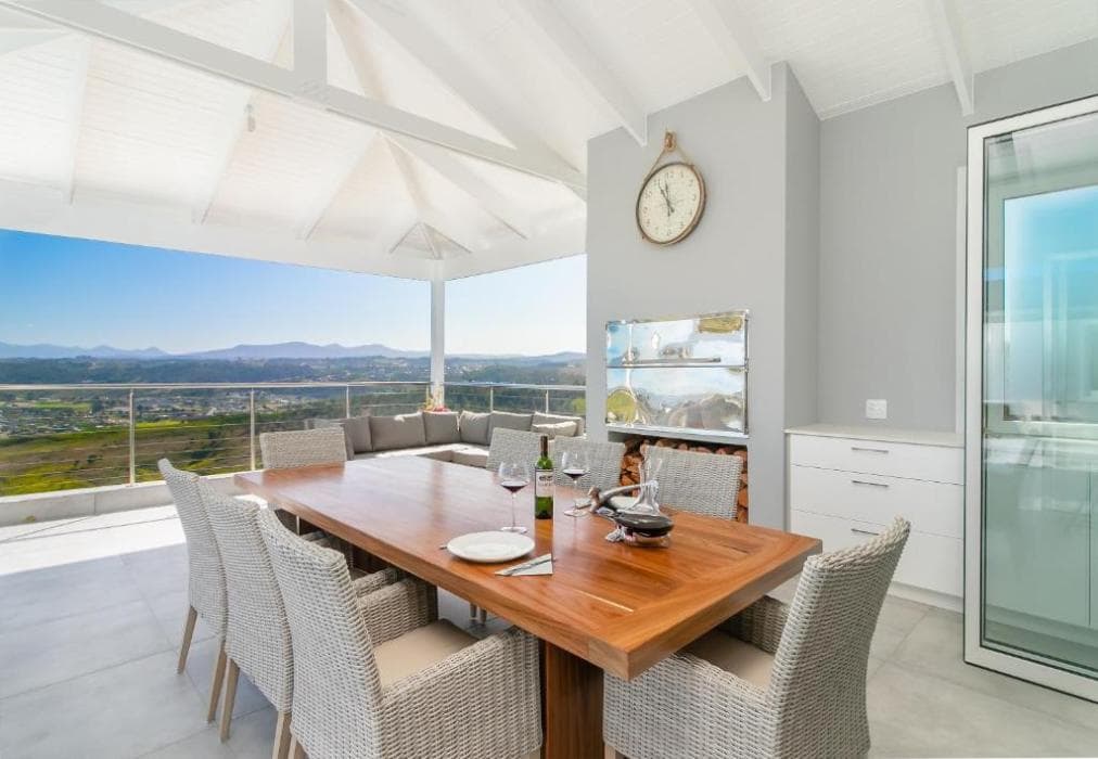 Pezula A Piece of Paradise  AR27