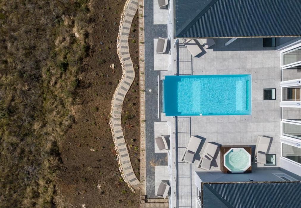 Pezula A Piece of Paradise  AR27