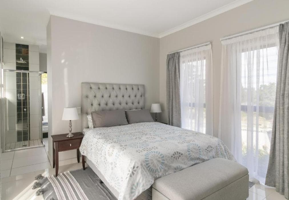 Pezula Ocean  Valley Views  FC14