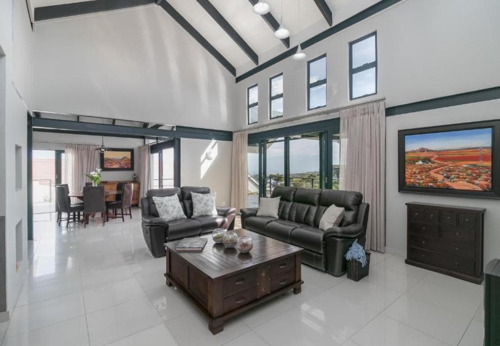 Pezula Ocean  Valley Views  FC14