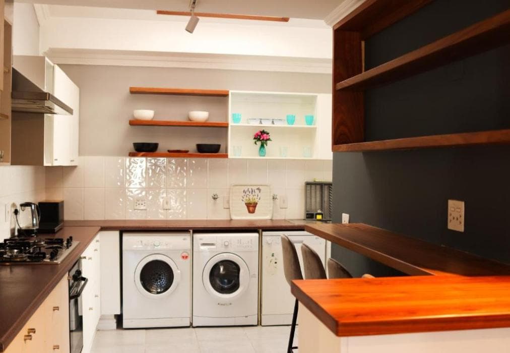 Waterfront Delight  GR1