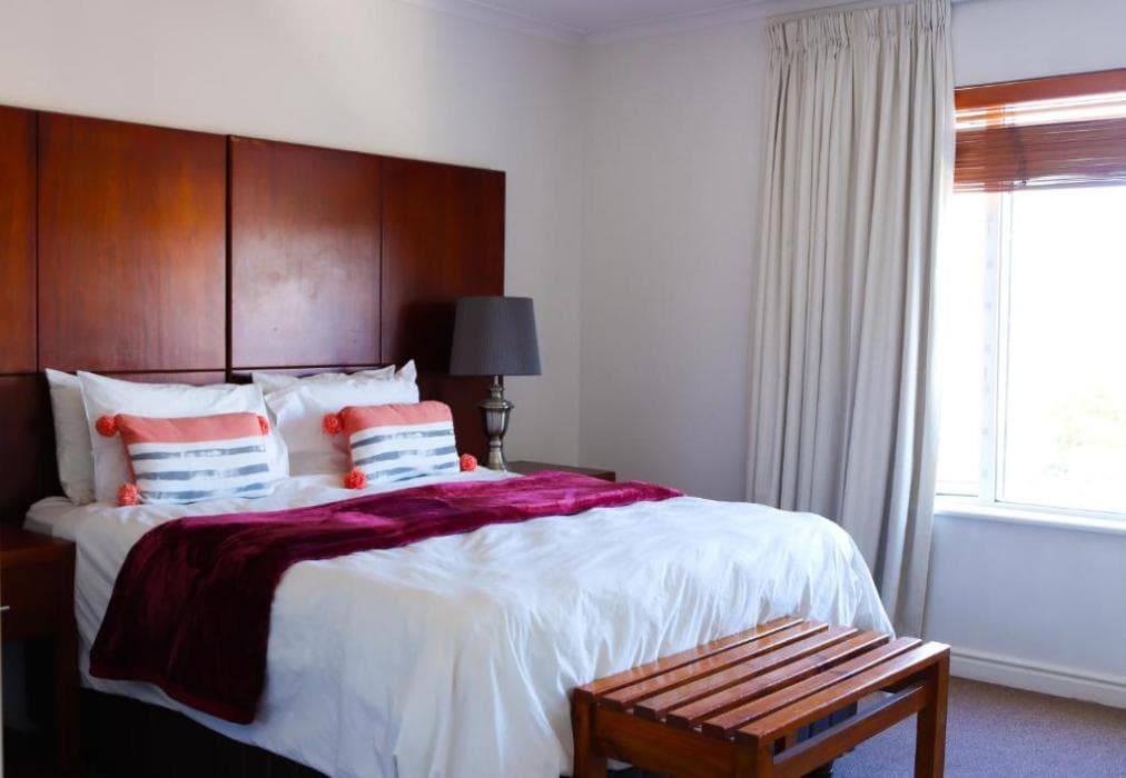 Waterfront Delight  GR1