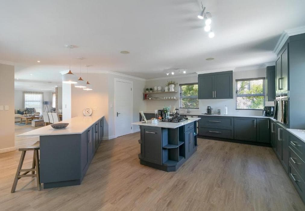 Pezula  Indian Ocean Splendour  MT8