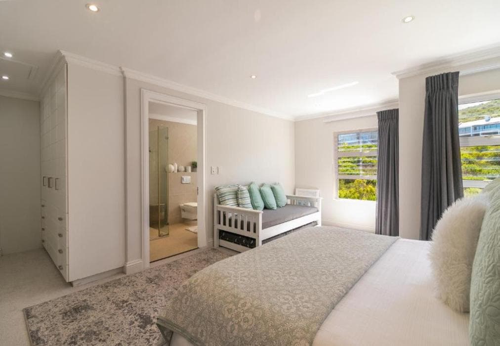 Pezula  Indian Ocean Splendour  MT8