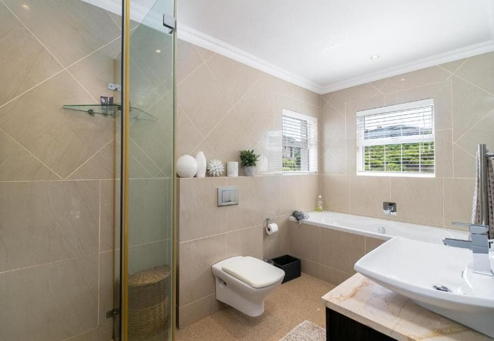 Pezula  Indian Ocean Splendour  MT8