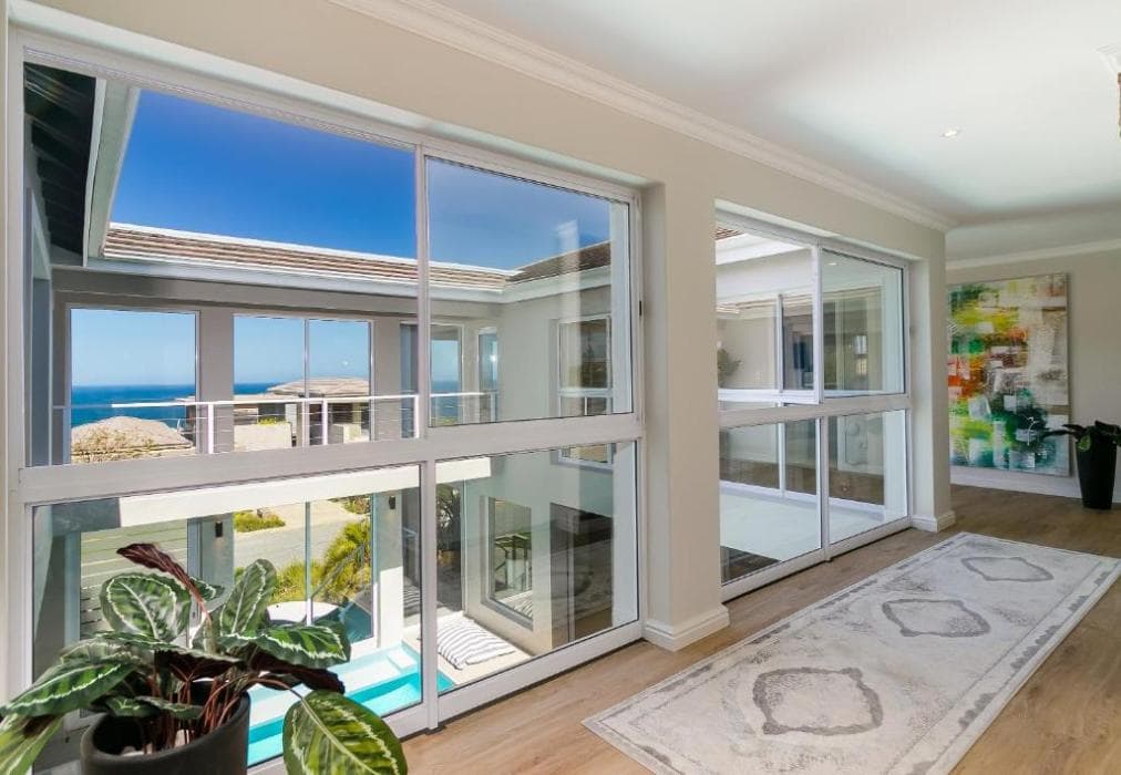 Pezula  Indian Ocean Splendour  MT8