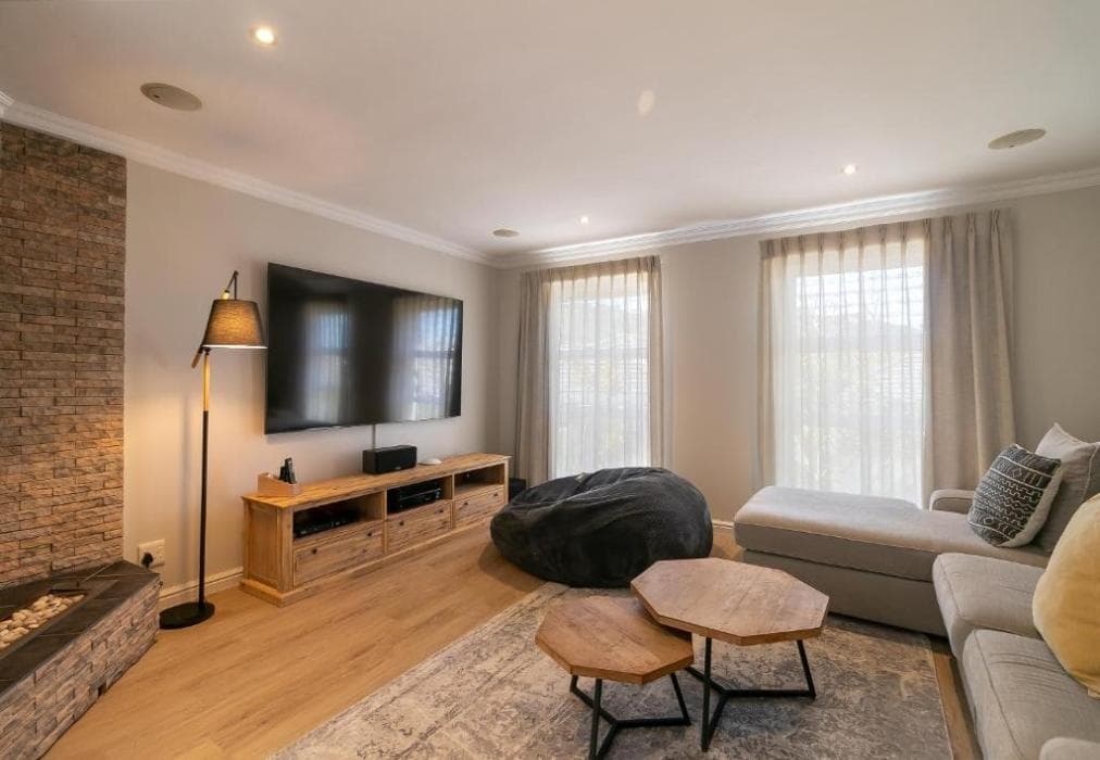 Pezula  Indian Ocean Splendour  MT8