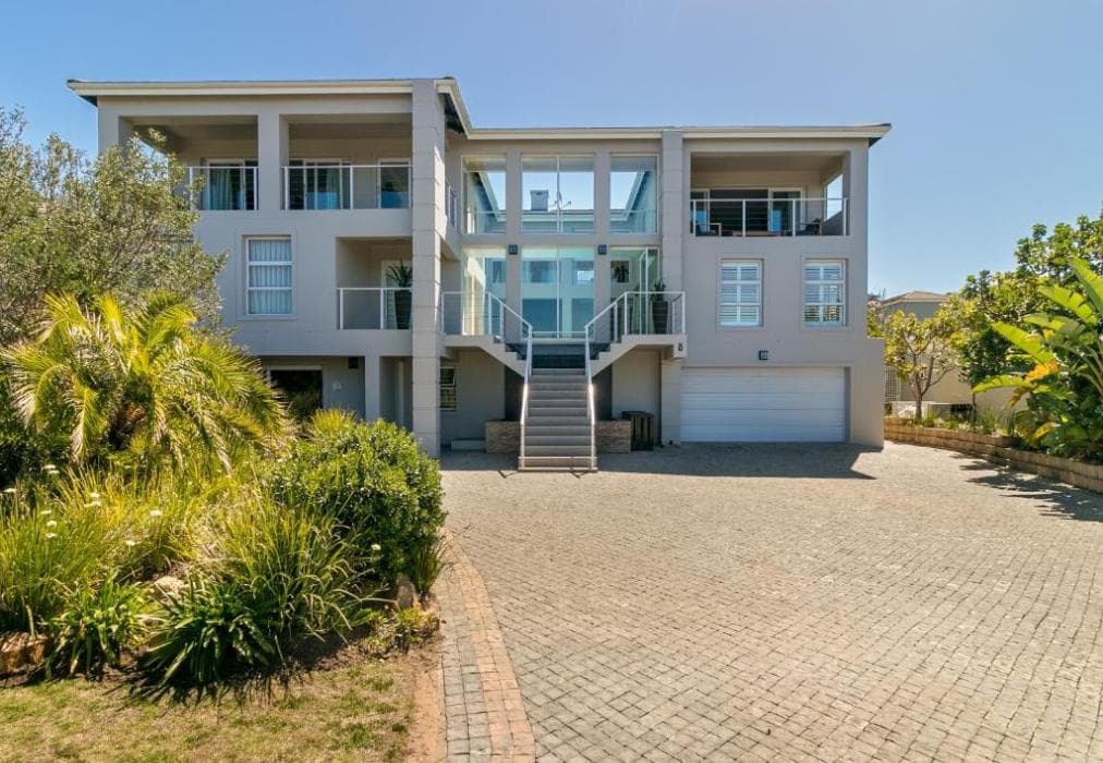 Pezula  Indian Ocean Splendour  MT8