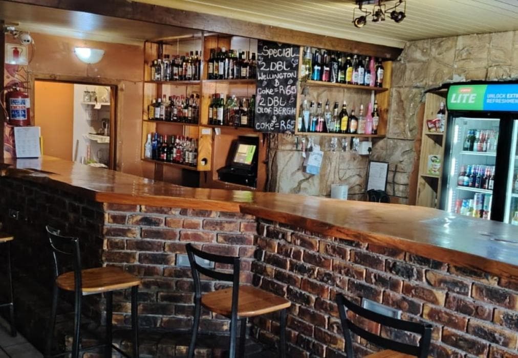 Crows Nest Self Catering  Accommodation