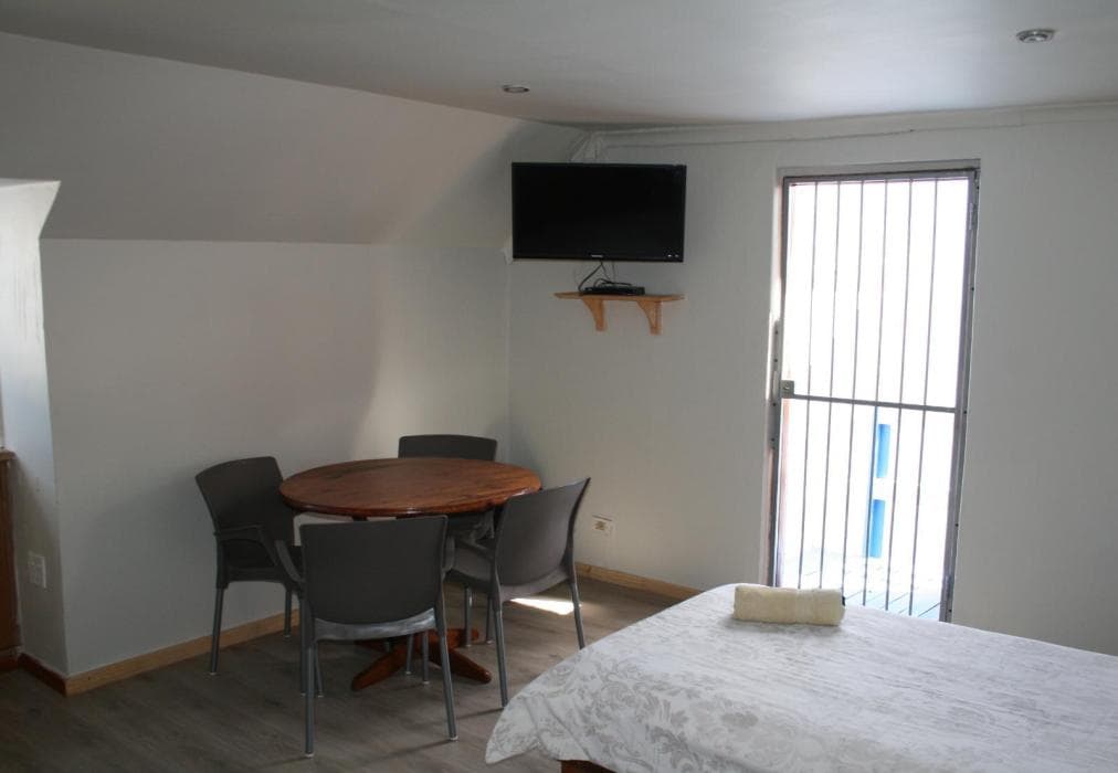 Crows Nest Self Catering  Accommodation