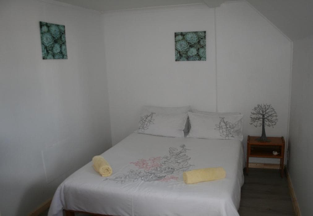 Crows Nest Self Catering  Accommodation