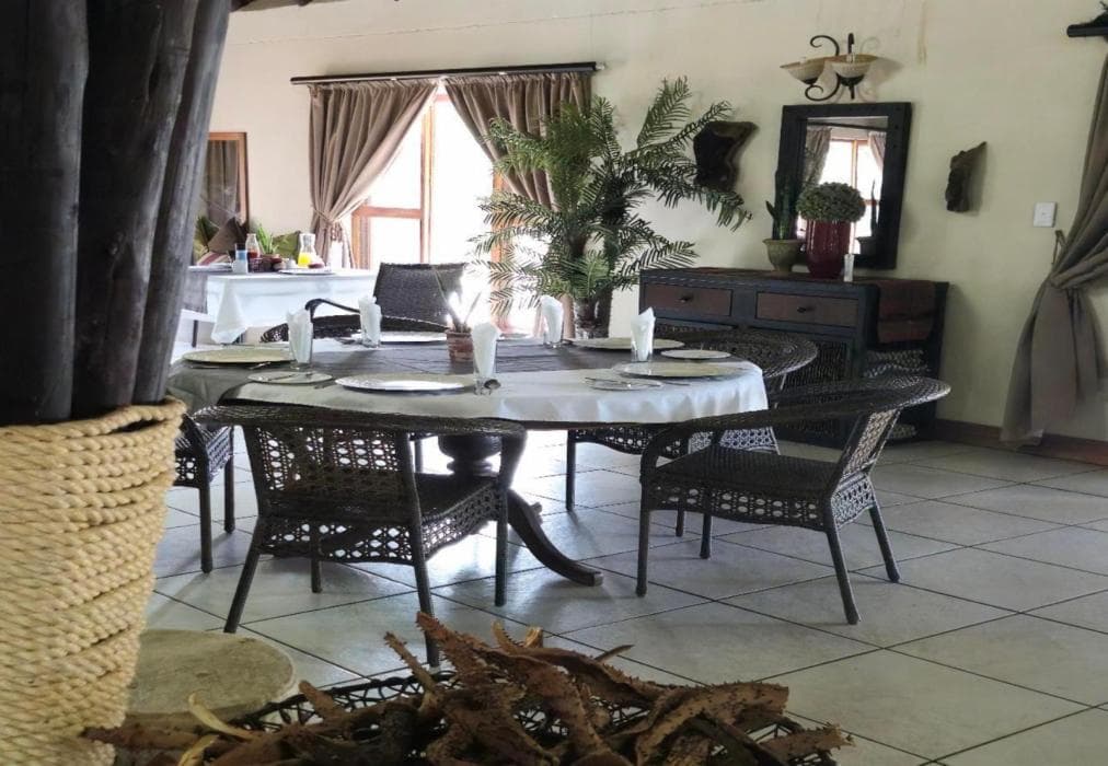 Phakela Private Game Lodge