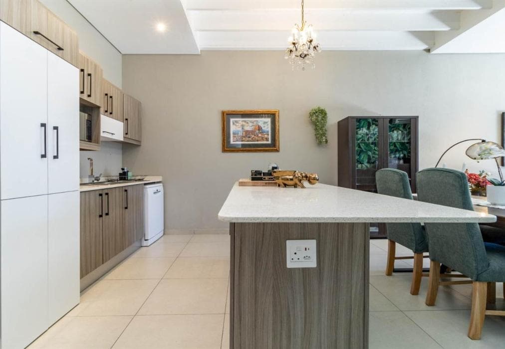 Meerendahl Luxury Apartments Heritage Square