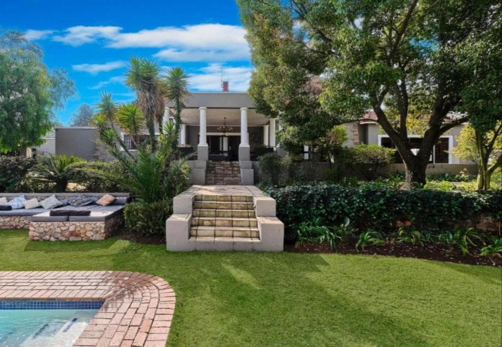 Rose Road Manor Houghton Estate