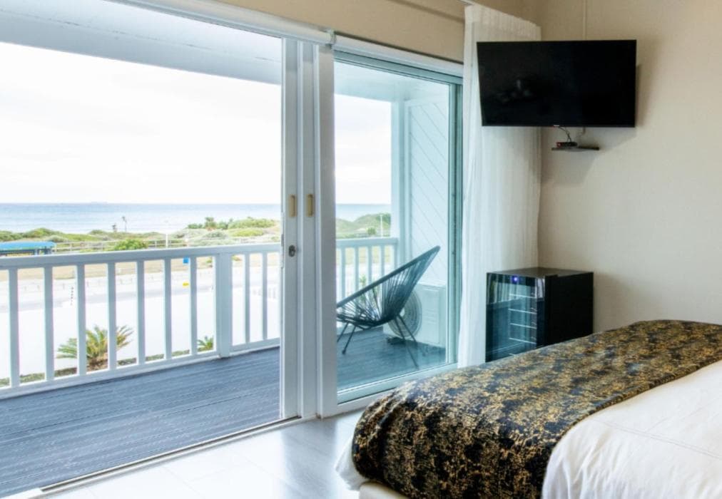 Dolphin Bay Boutique Hotel and Spa