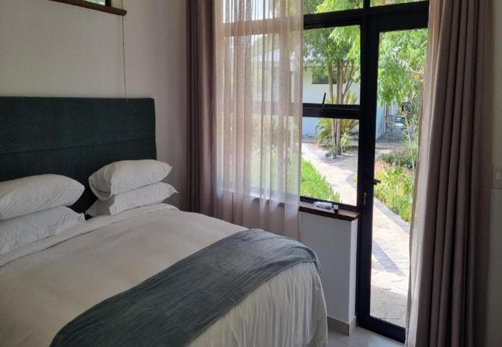 Somer House Guest Suites