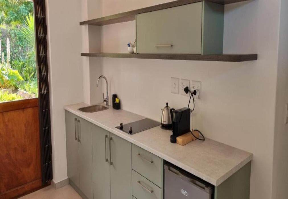 Somer House Guest Suites