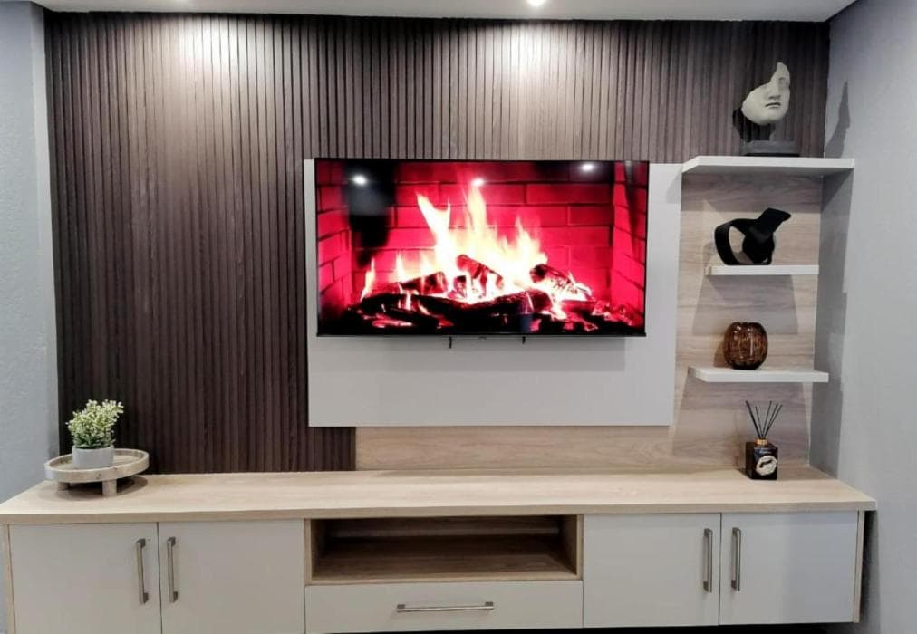 Uptown Apartments Garden Pavillion