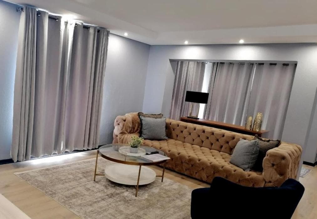 Uptown Apartments Garden Pavillion