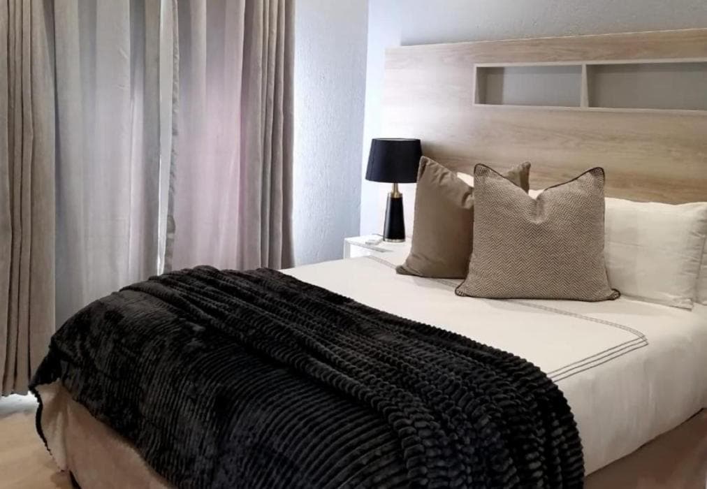 Uptown Apartments Garden Pavillion