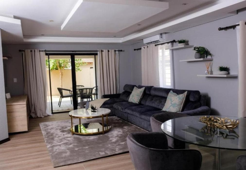 Uptown Apartments Garden Pavillion