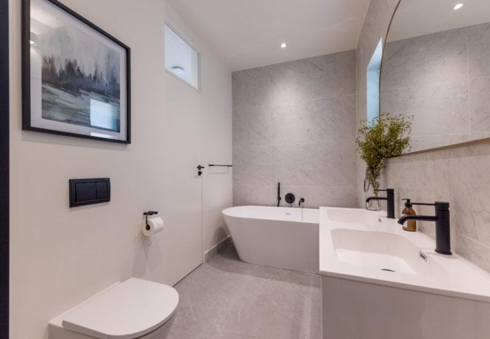 Luxury 6 Bed Camps Bay Villa